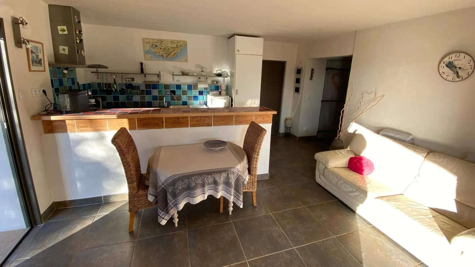 Country house Bellevue En Provence Guest House Entrecasteaux France