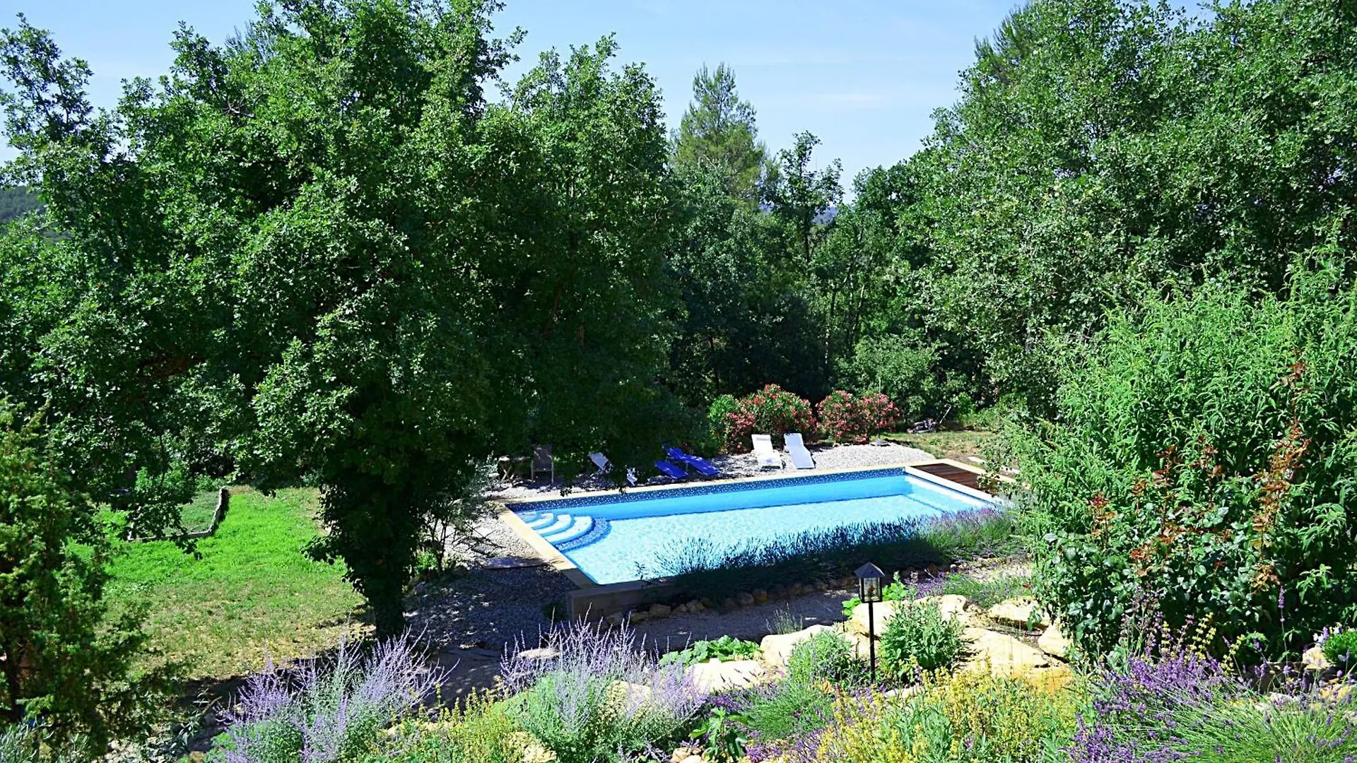 Bellevue En Provence Guest House Entrecasteaux